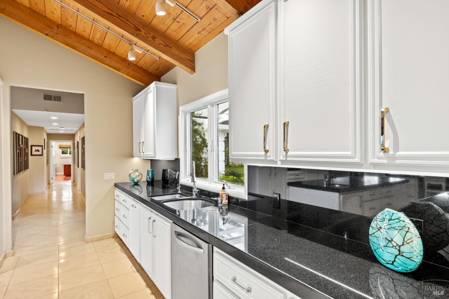 5290 Oak Meadow Drive