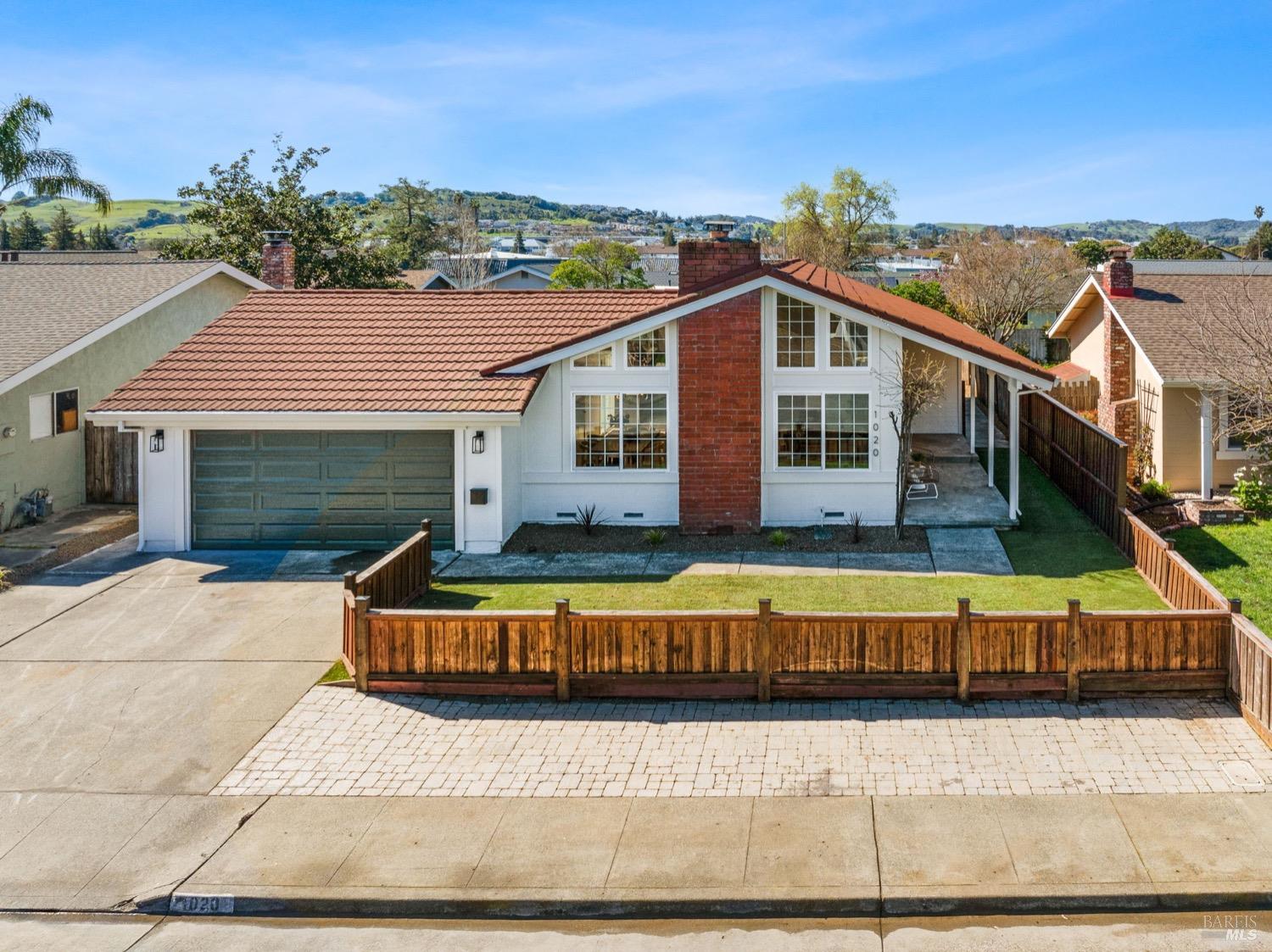 1020 Aspen Way