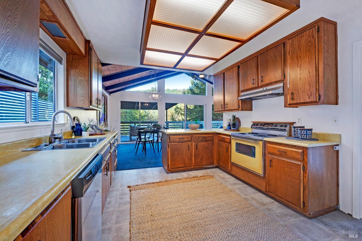 56 Magic Mountain Rd