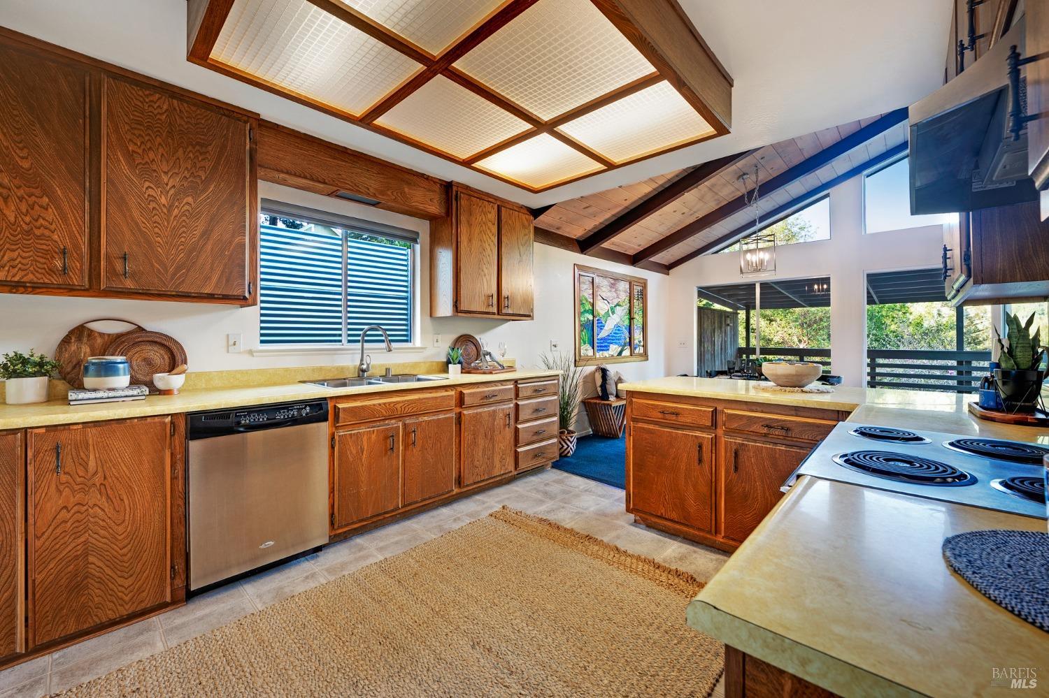 56 Magic Mountain Rd