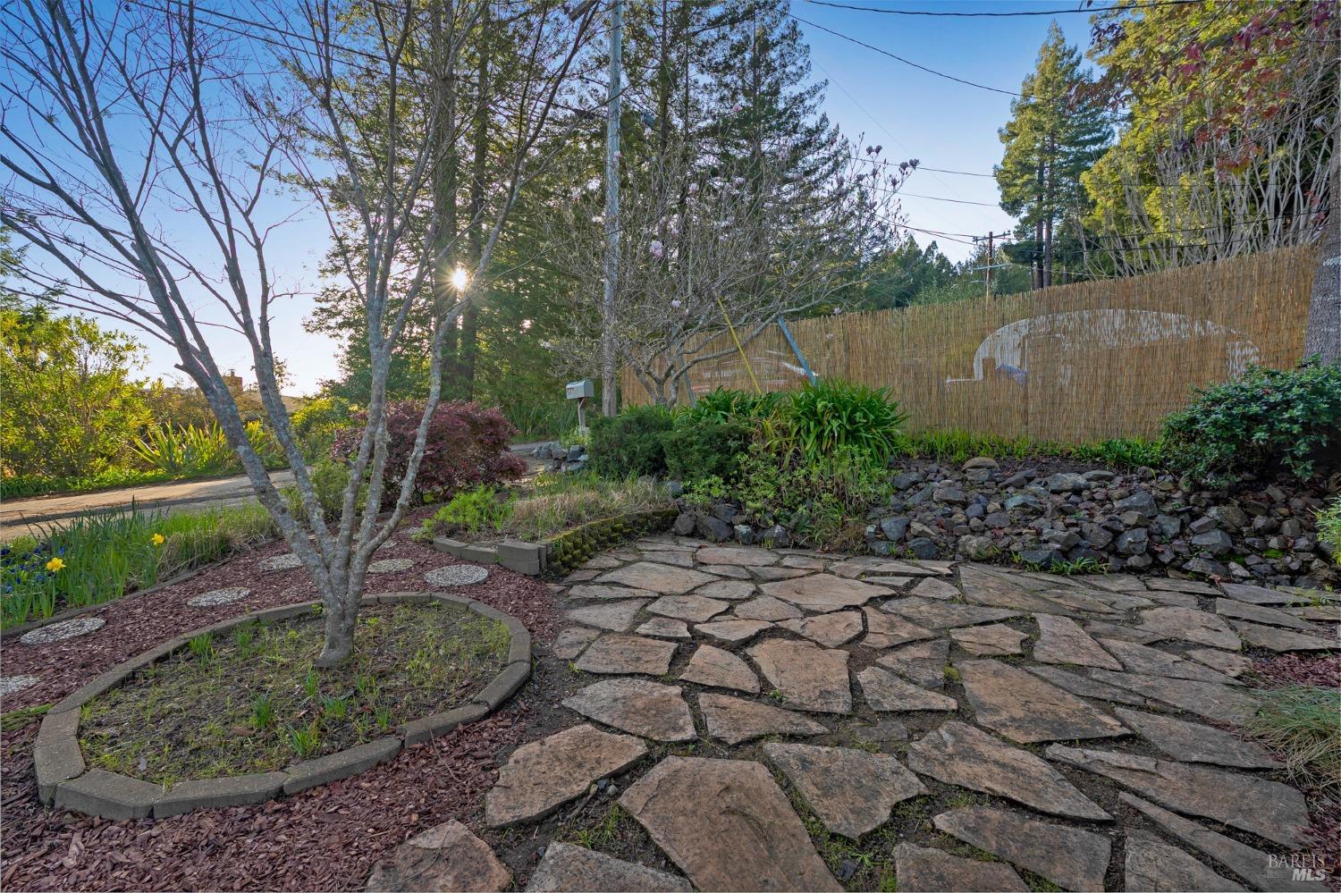 56 Magic Mountain Rd