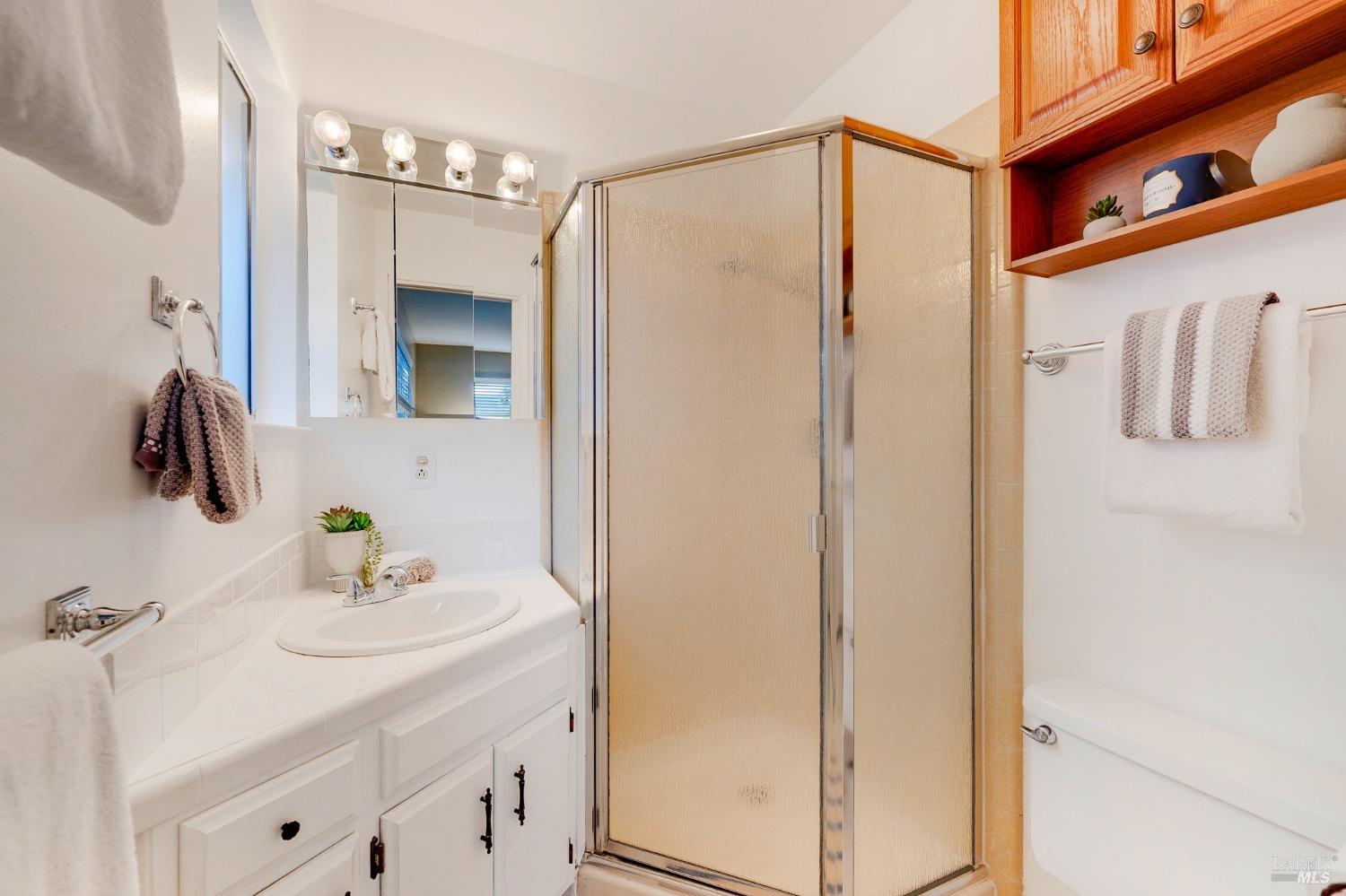 56 Magic Mountain Rd