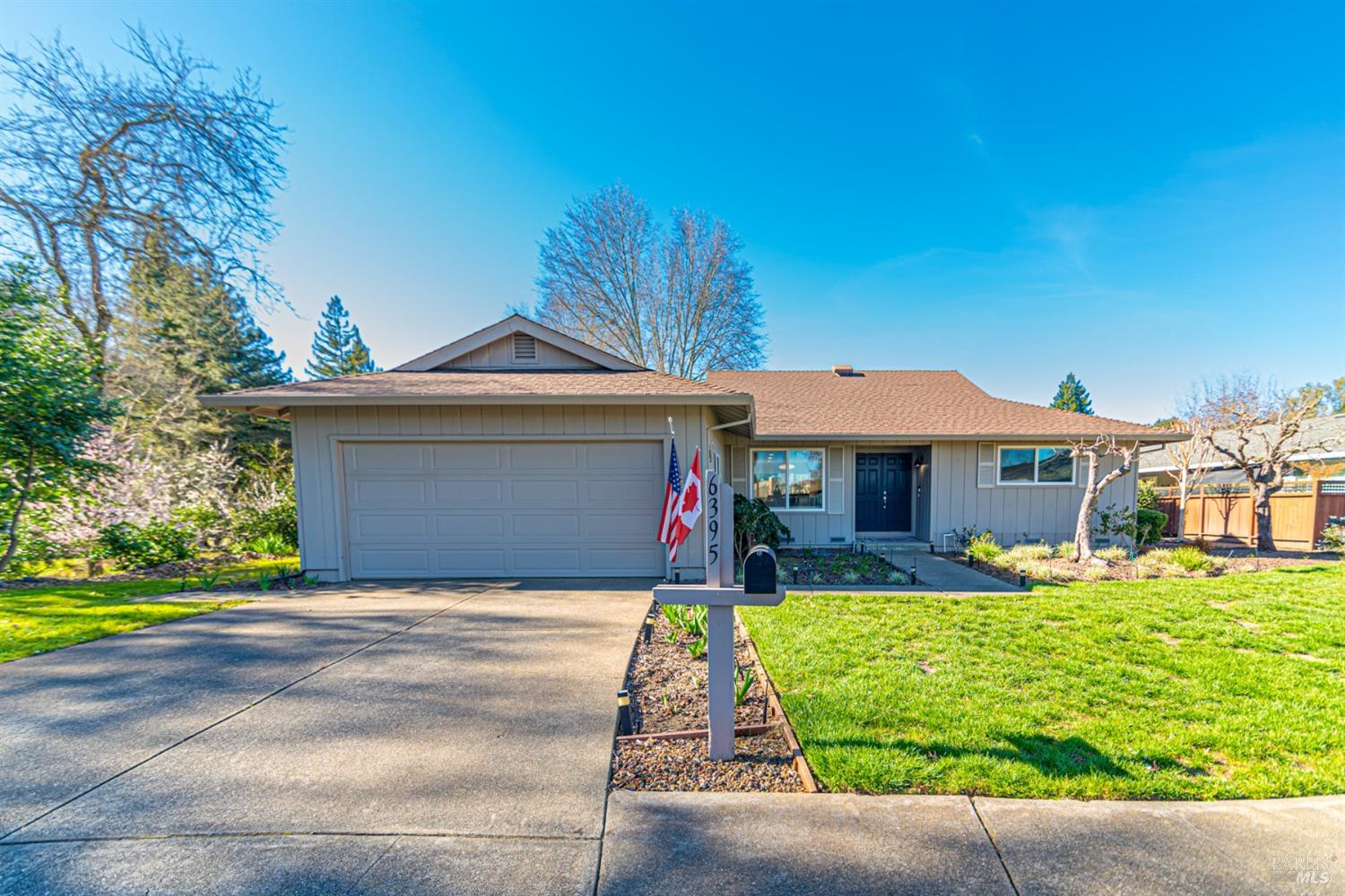 6395 Meadow Creek Ct