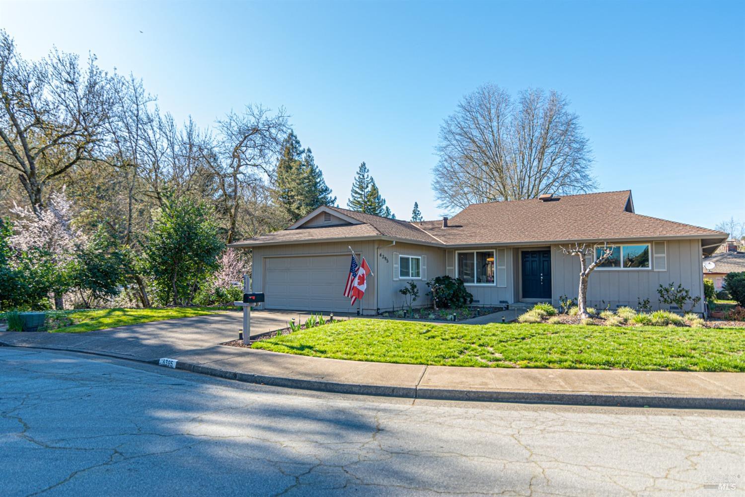 6395 Meadow Creek Ct