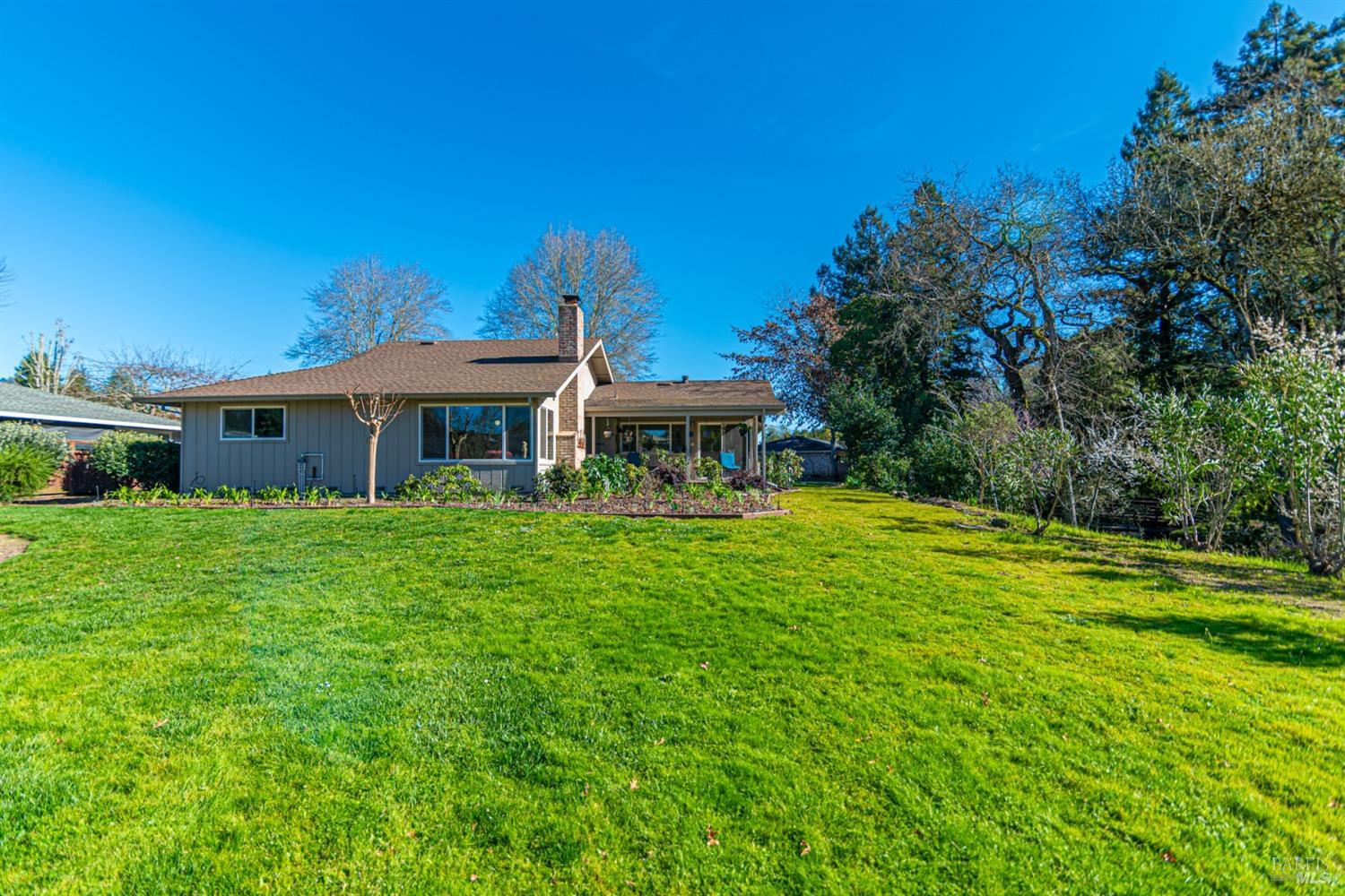 6395 Meadow Creek Ct