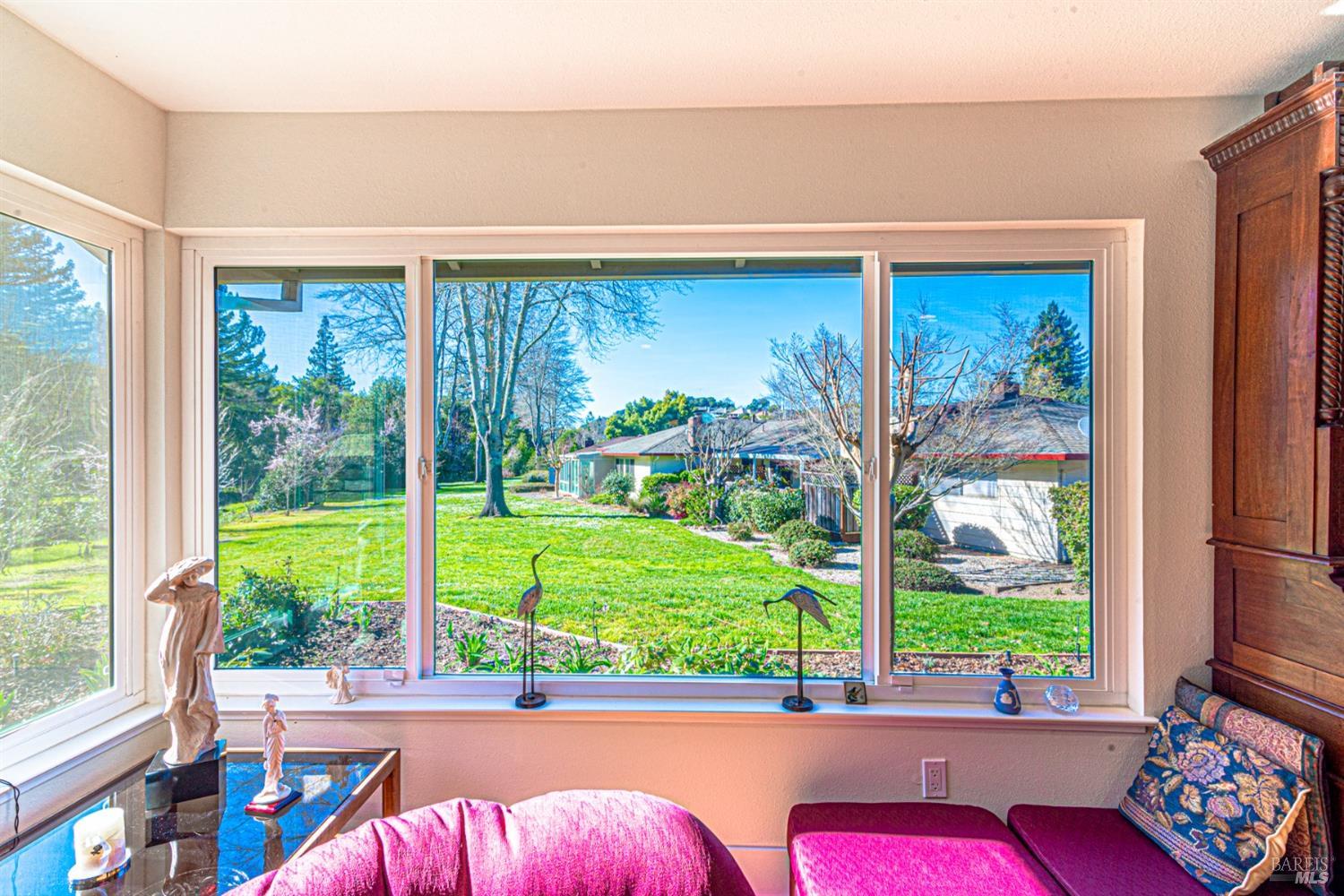 6395 Meadow Creek Ct