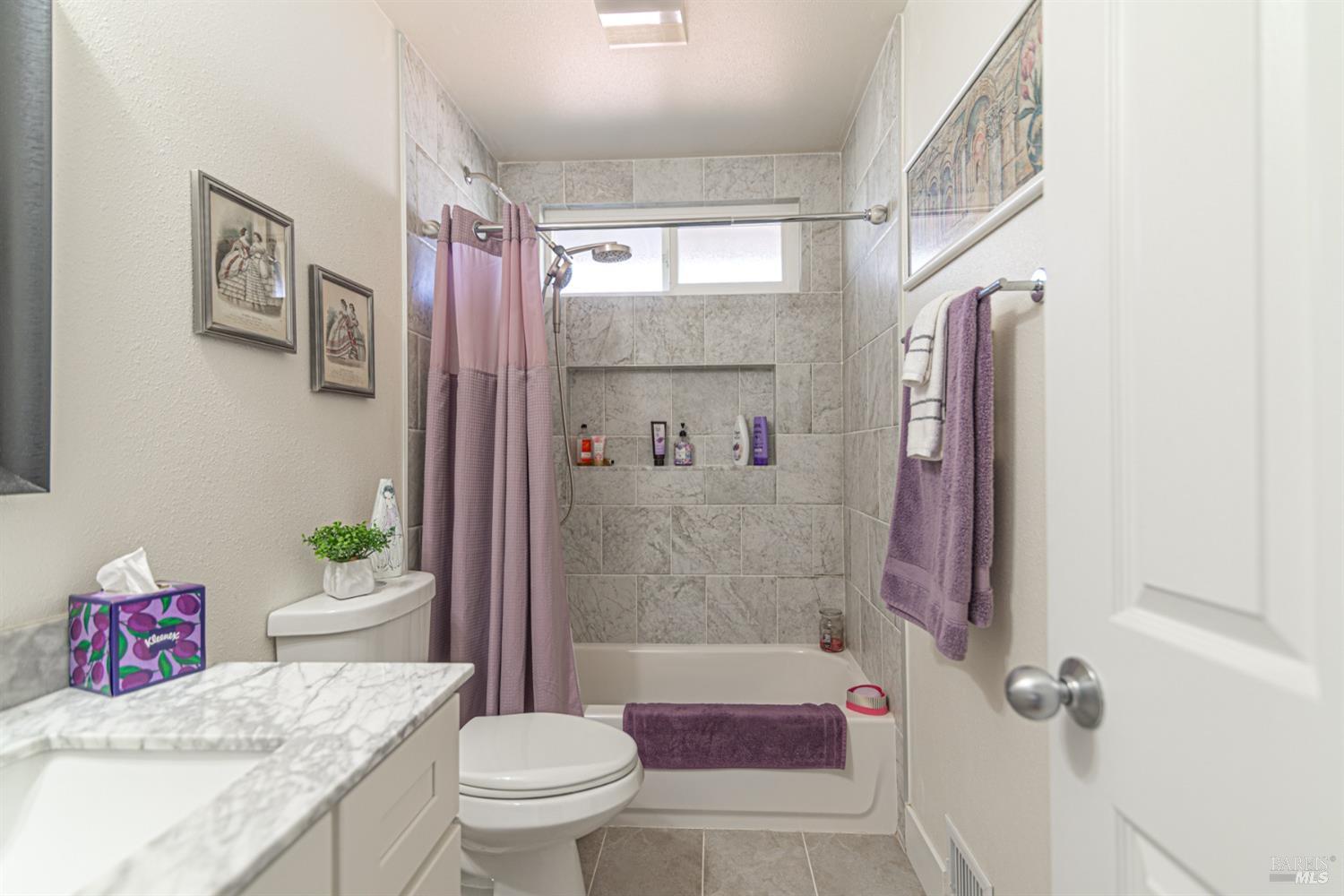 6395 Meadow Creek Ct