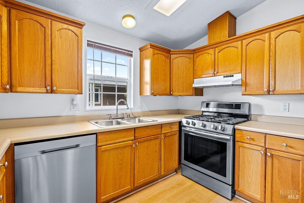 131 Coachman Ln