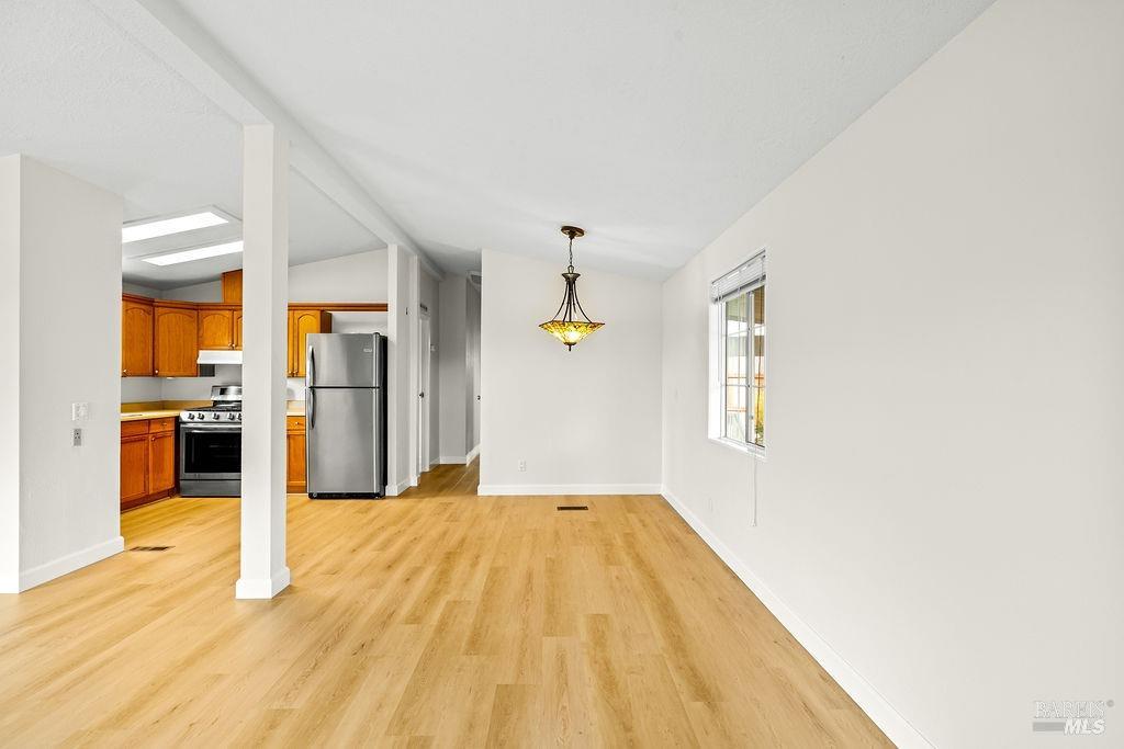131 Coachman Ln