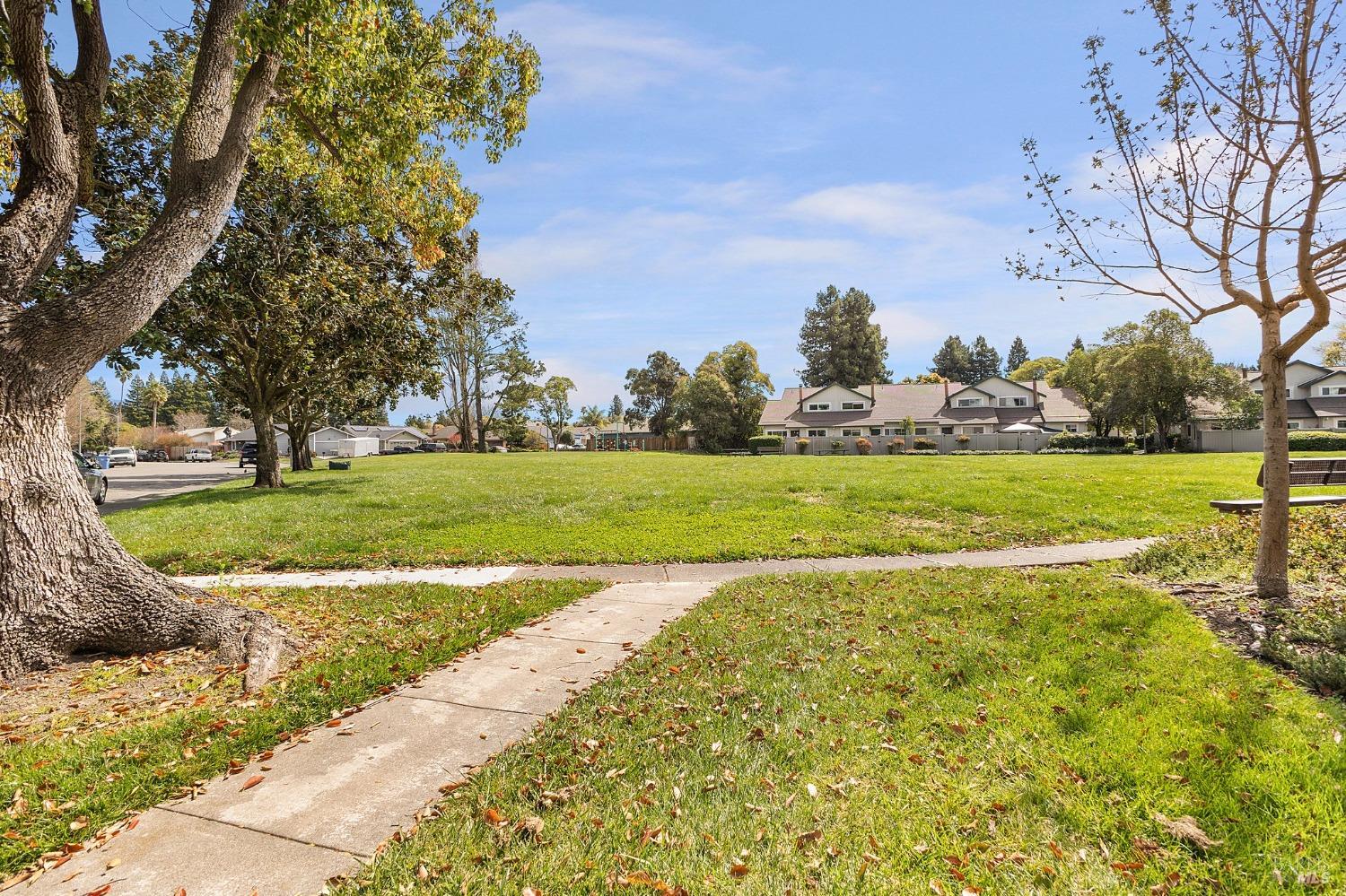 1066 Civic Center Dr