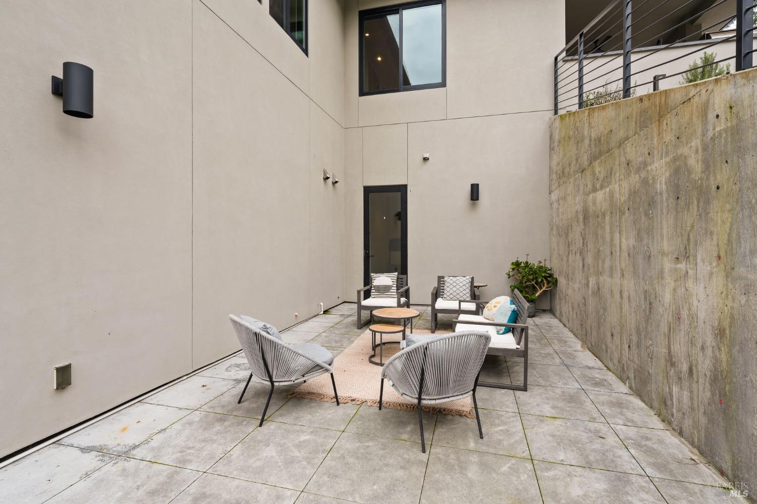 5360 Wikiup Bridge Way