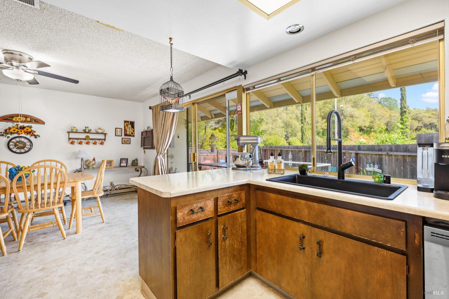 316 Pine Cir