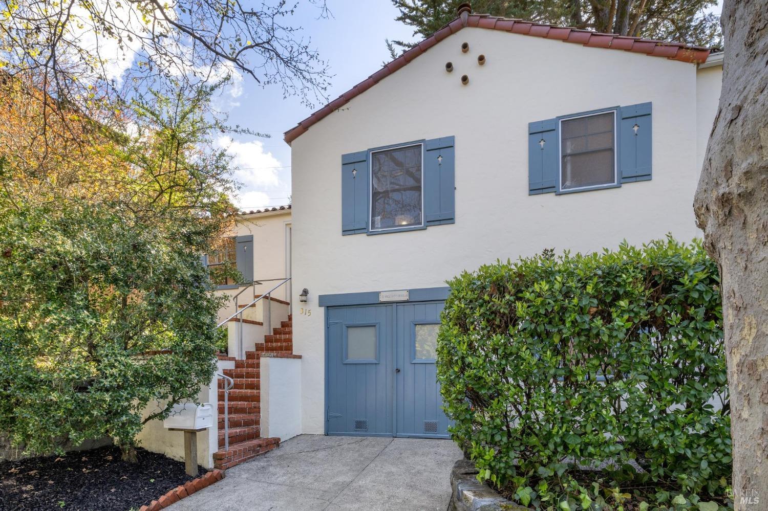 315 Jewell Street