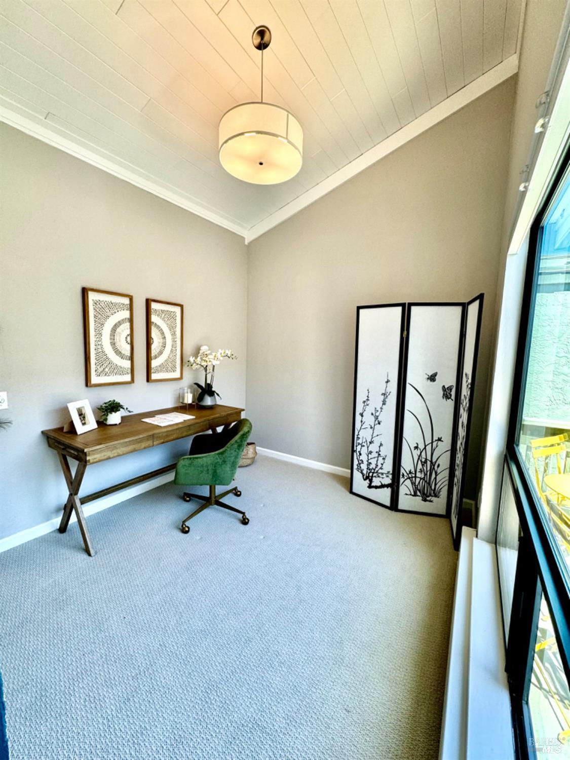 505 Larkspur Plaza Dr #8A