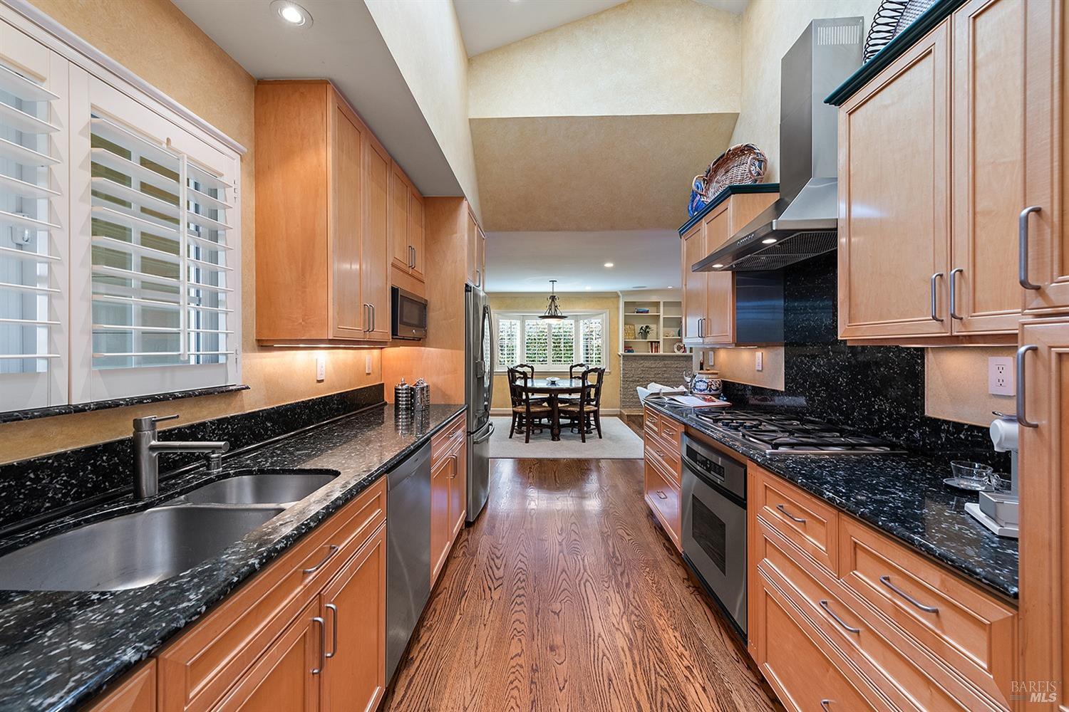 776 Tamarack Dr