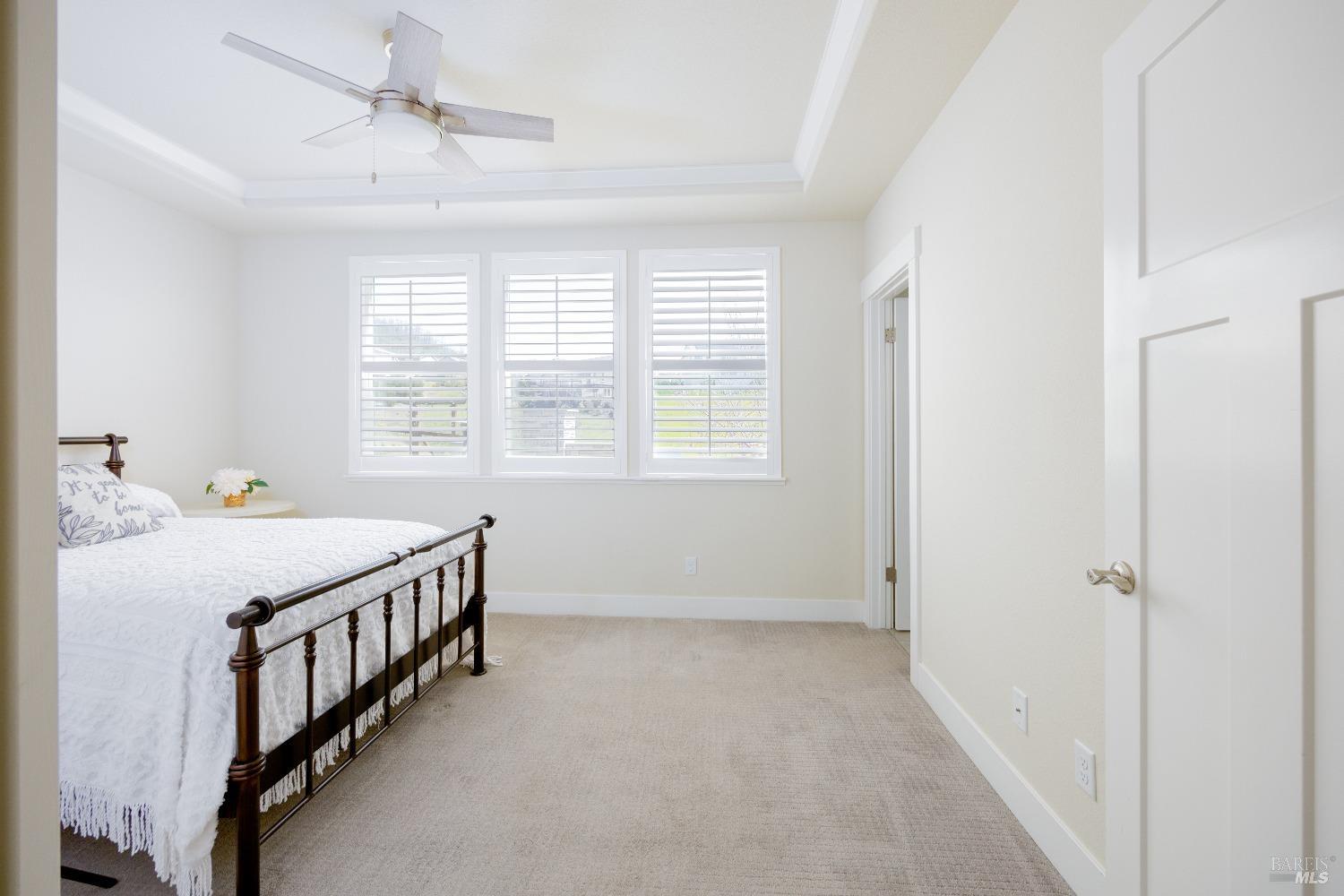 1588 Mystic Point Pl