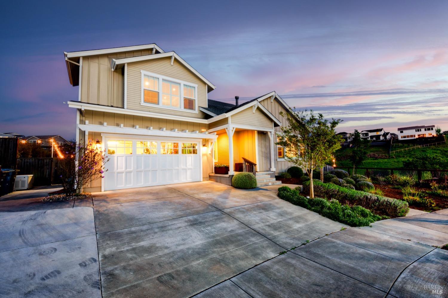 1588 Mystic Point Pl