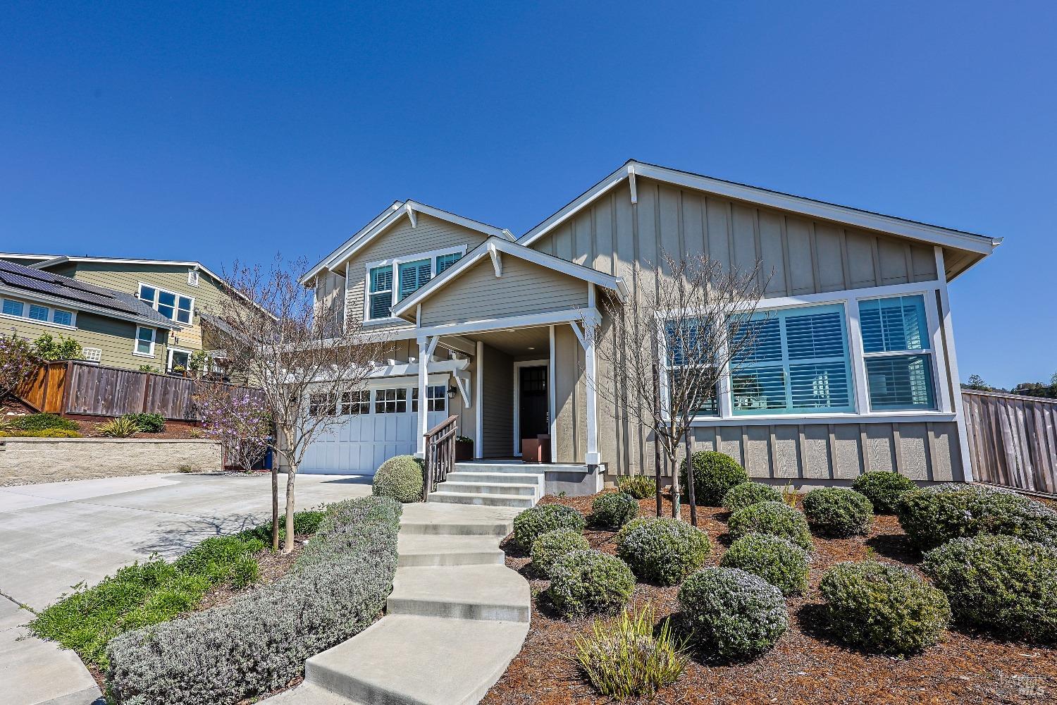 1588 Mystic Point Pl