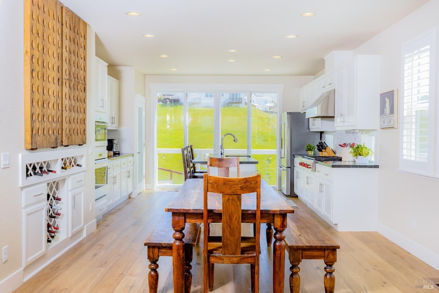 1588 Mystic Point Pl