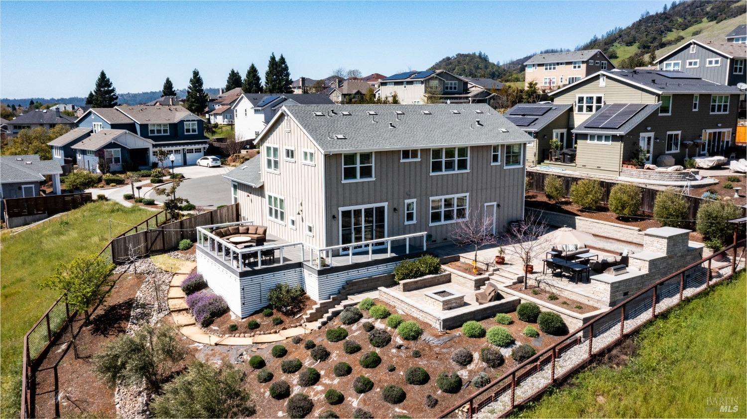 1588 Mystic Point Pl