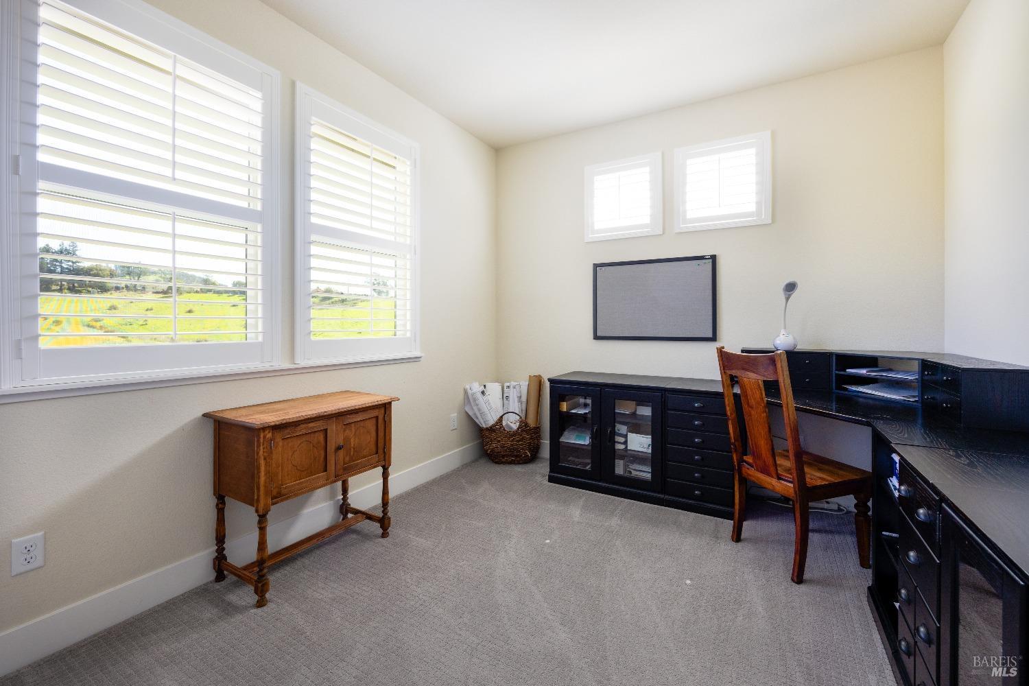 1588 Mystic Point Pl