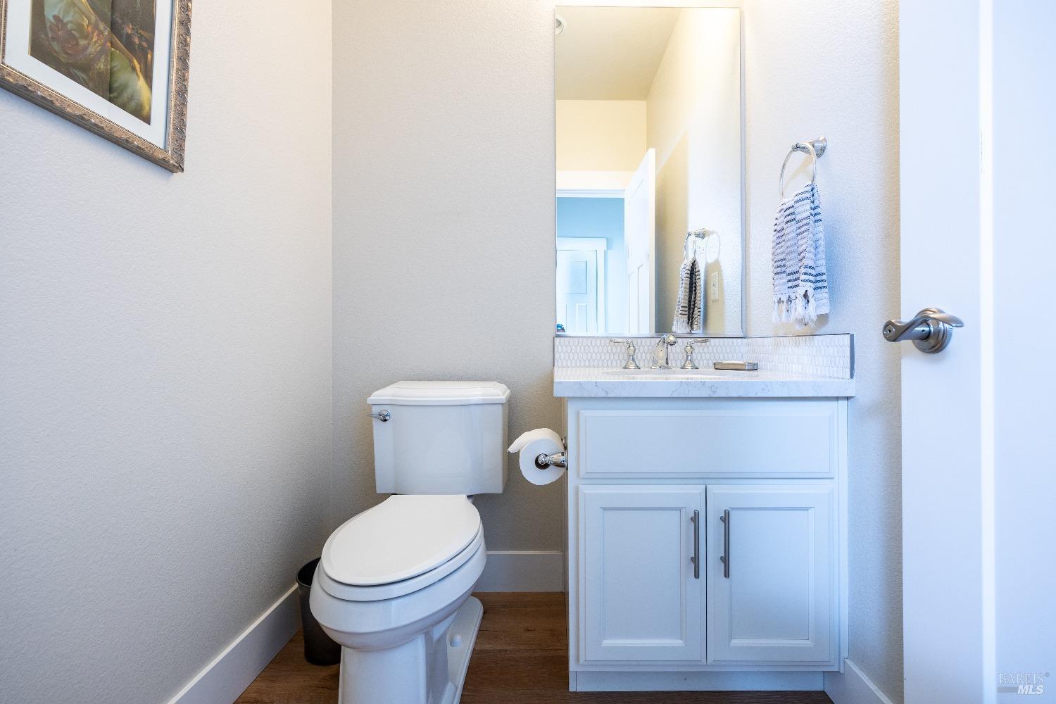 1588 Mystic Point Pl