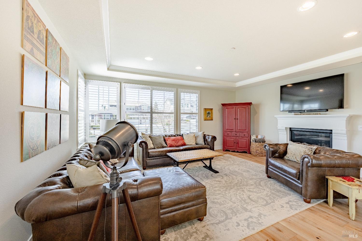 1588 Mystic Point Pl