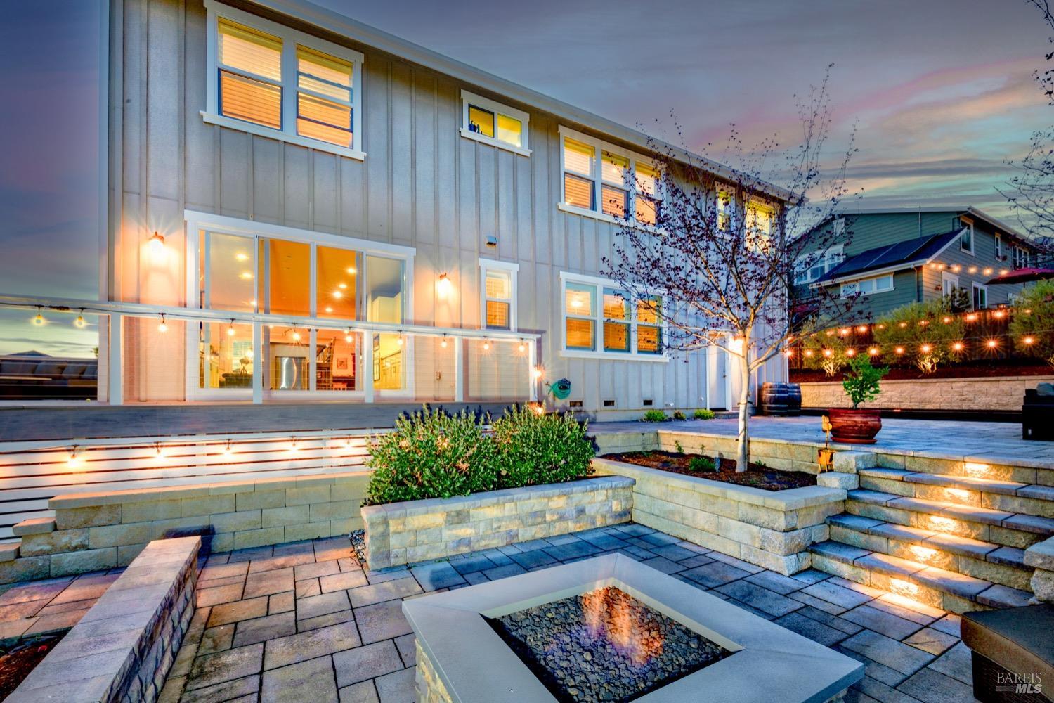 1588 Mystic Point Pl