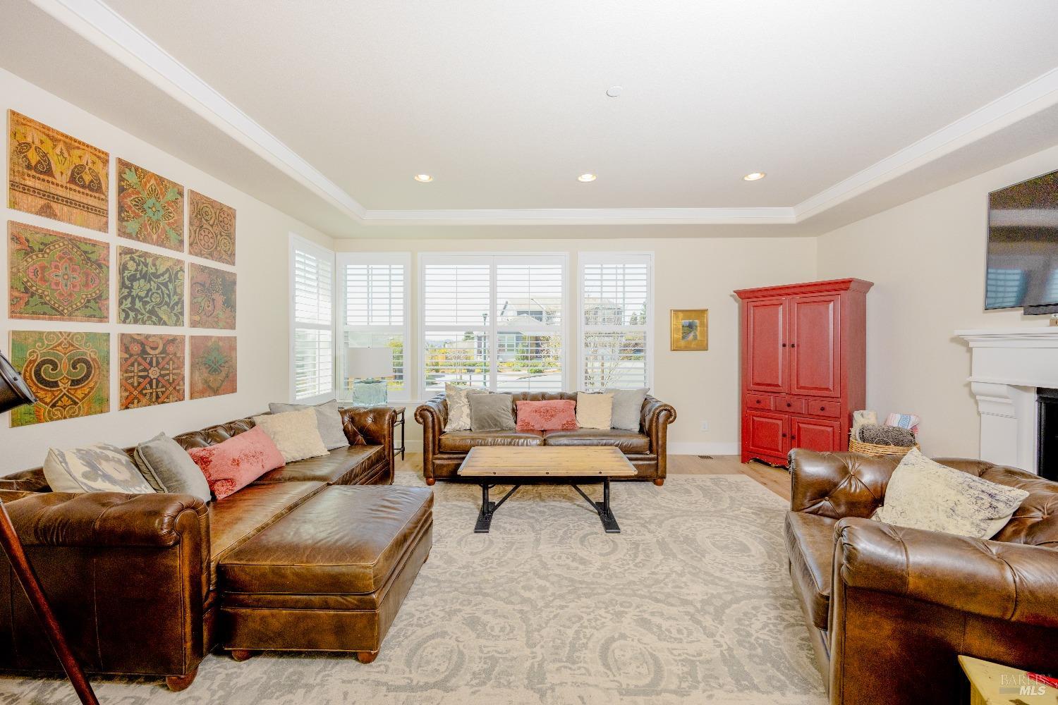 1588 Mystic Point Pl