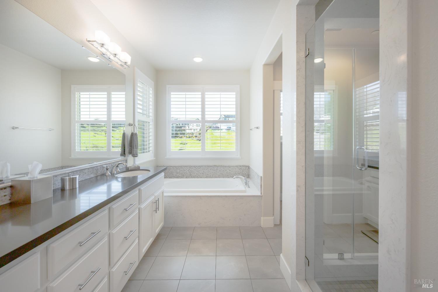 1588 Mystic Point Pl