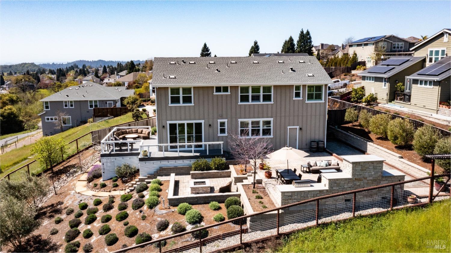 1588 Mystic Point Pl