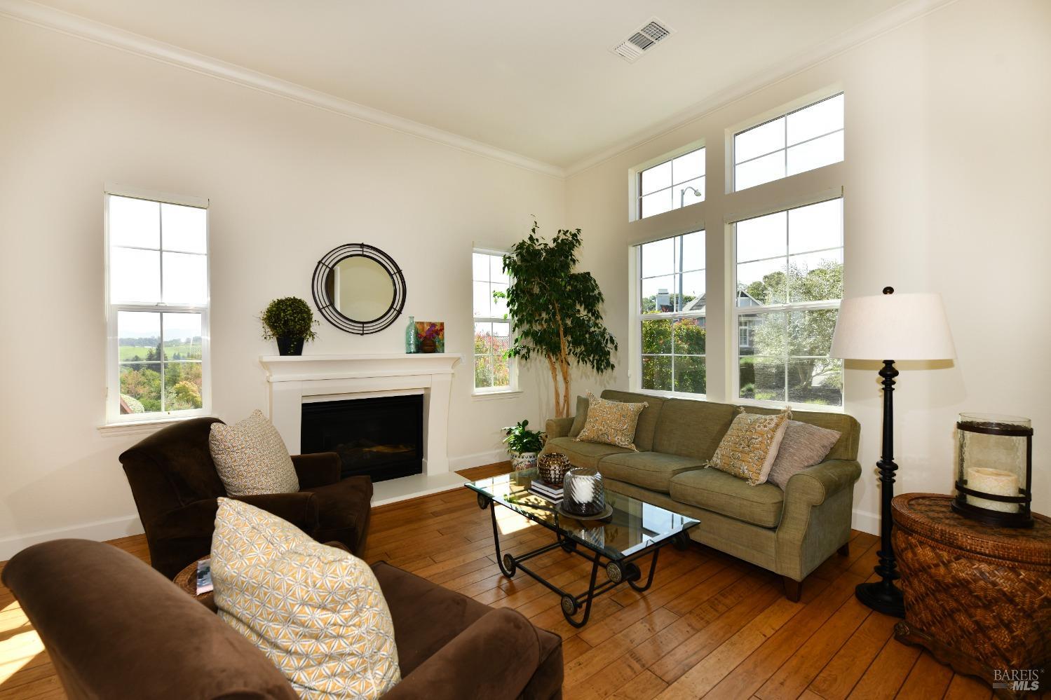 1216 Tall Grass Ct