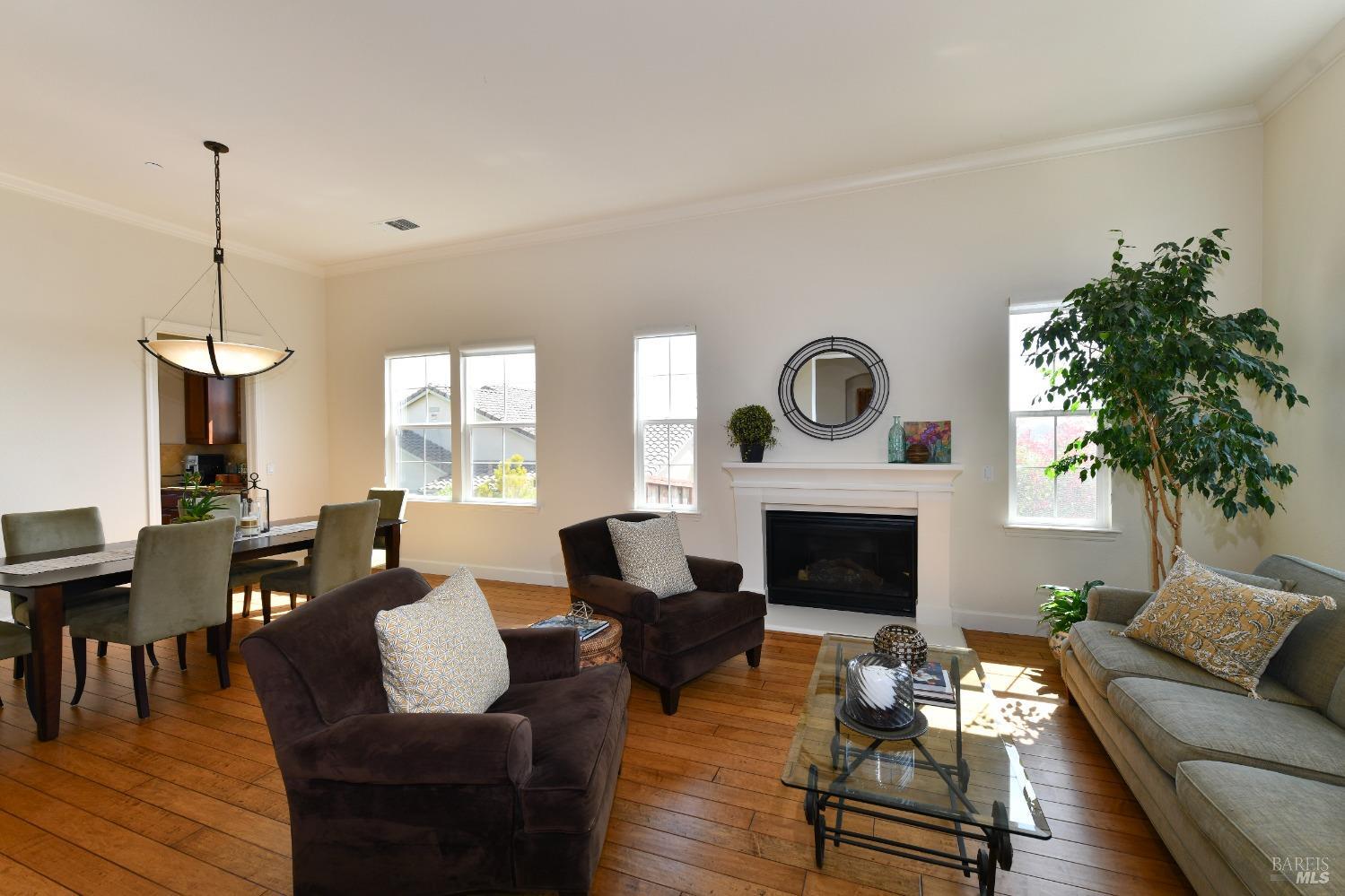 1216 Tall Grass Ct