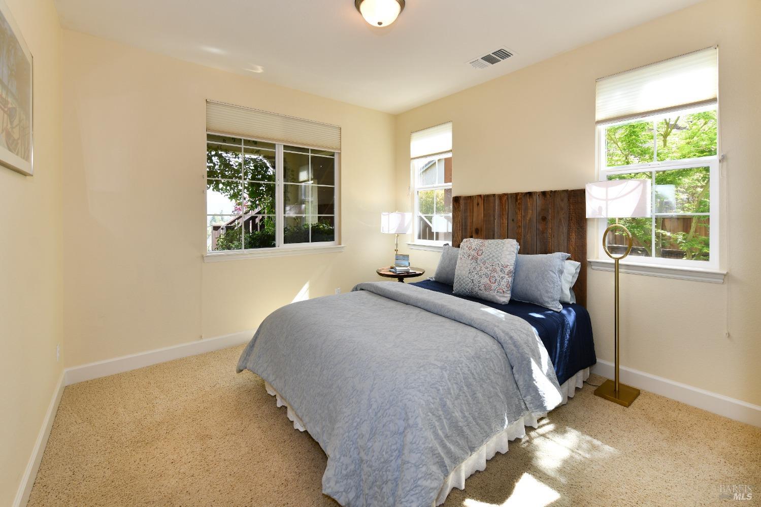 1216 Tall Grass Ct