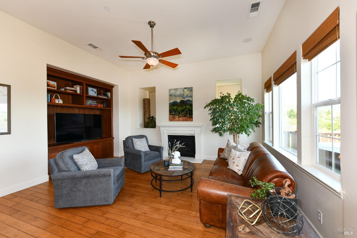 1216 Tall Grass Ct