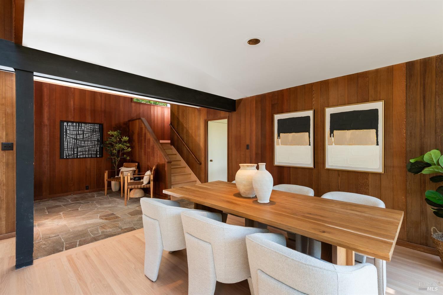 405 Crown Rd