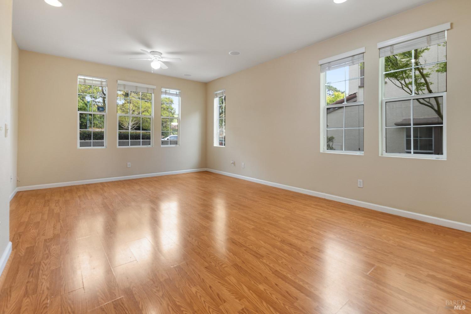 2366 Taylor Mountain Pl