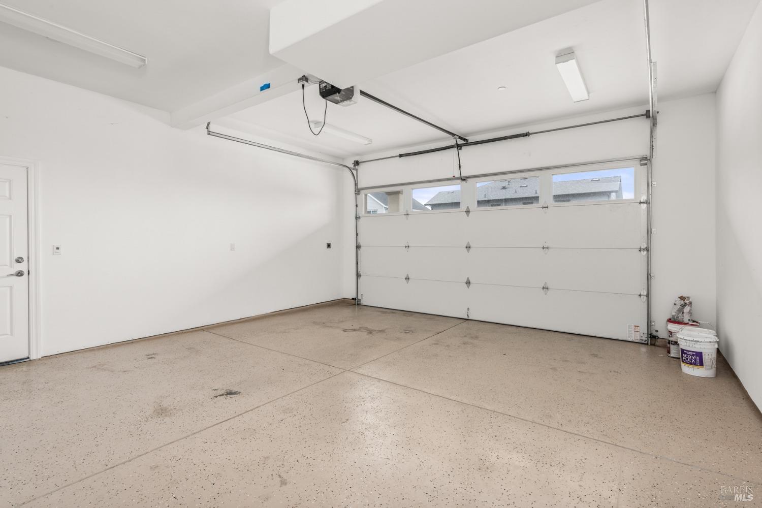 1908 Fountainview Cir