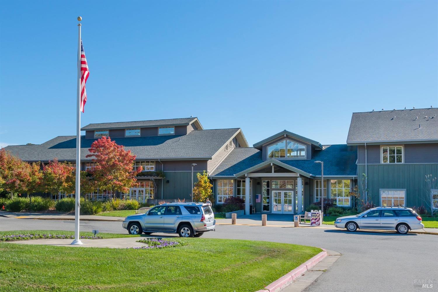 118 Eucalyptus Knoll St