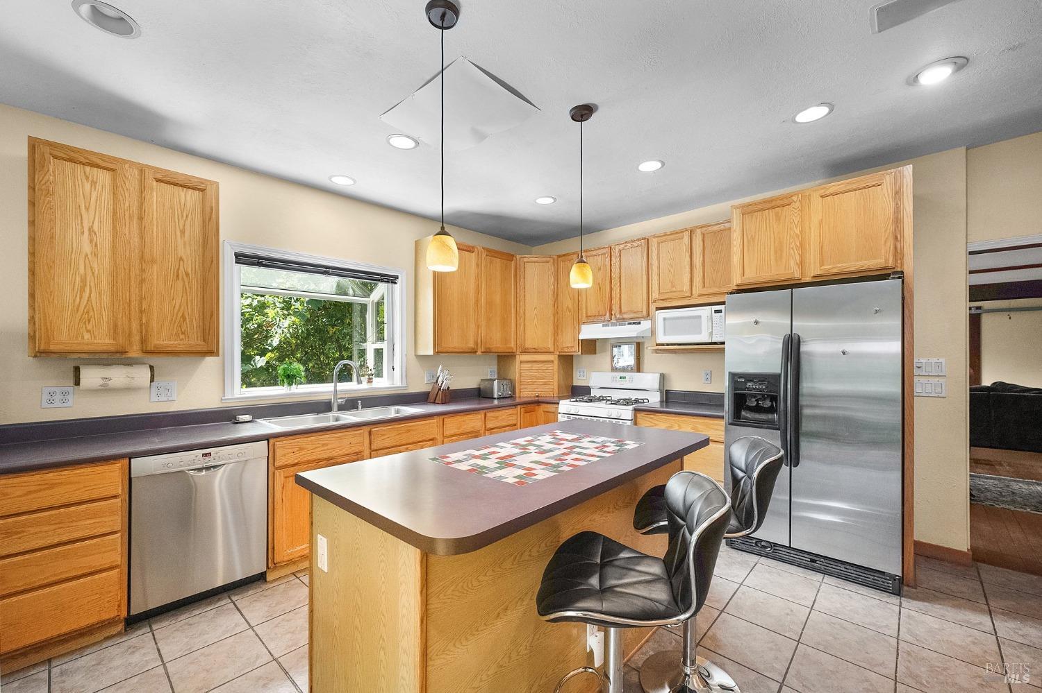 20284-20300 Highway 116