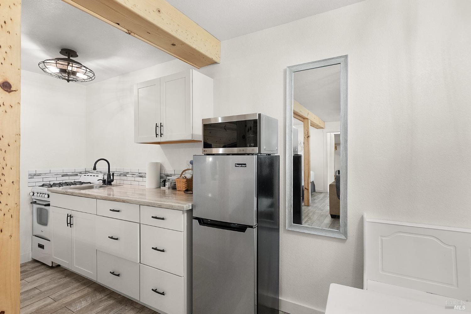 20284-20300 Highway 116