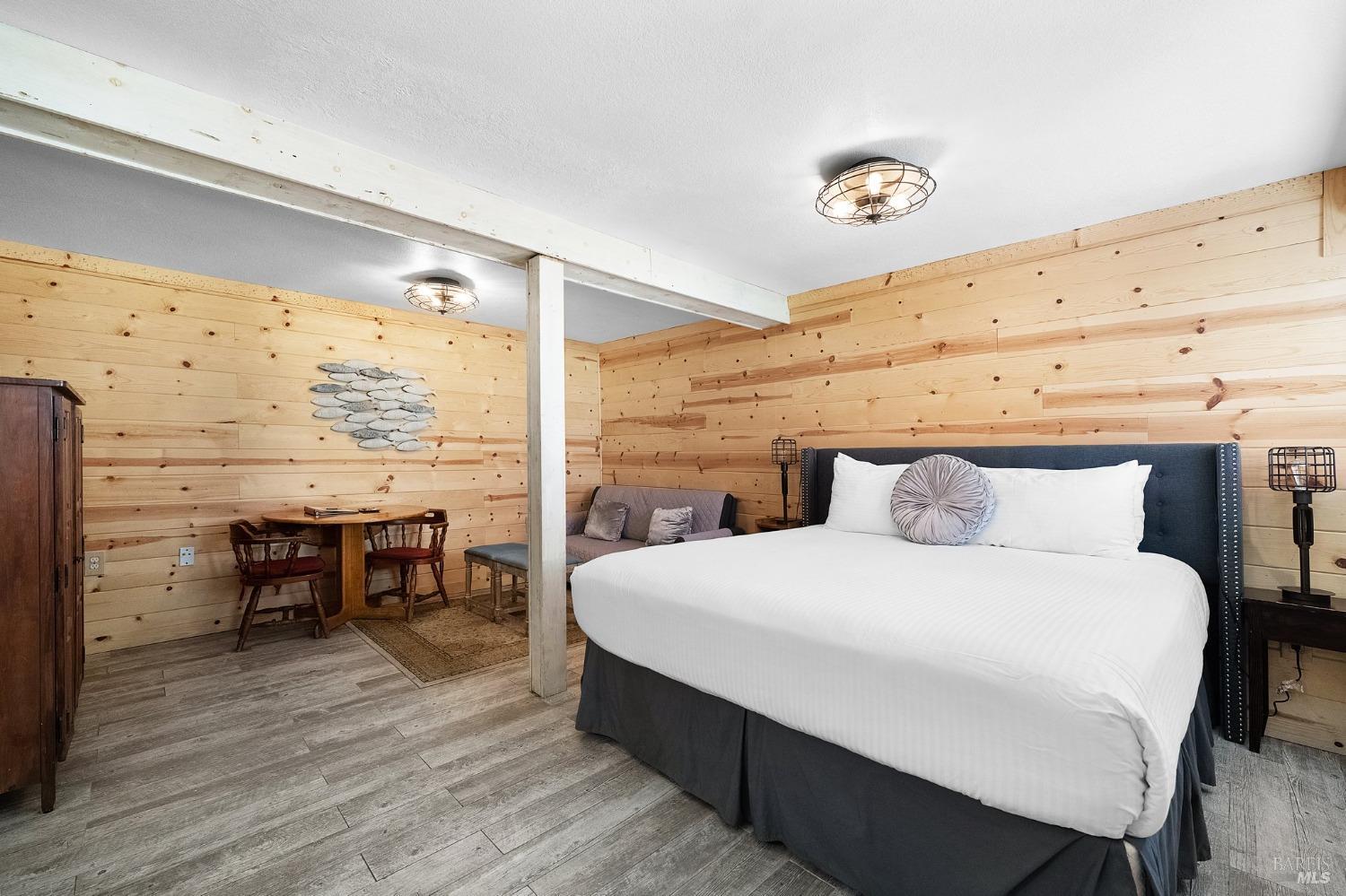 20284-20300 Highway 116