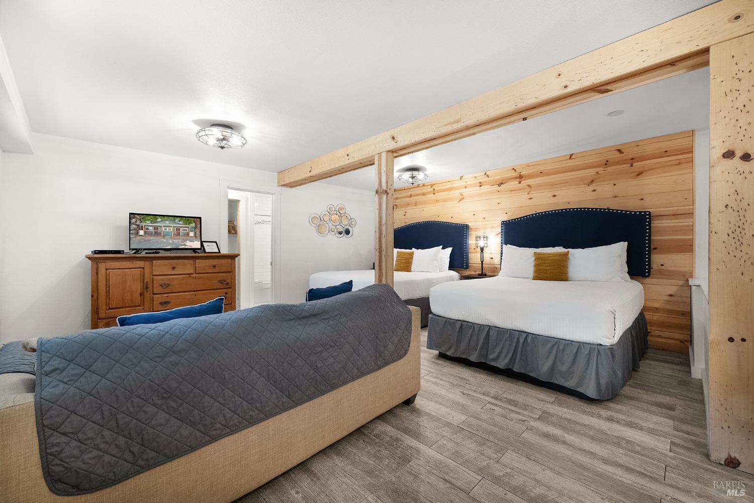 20284-20300 Highway 116