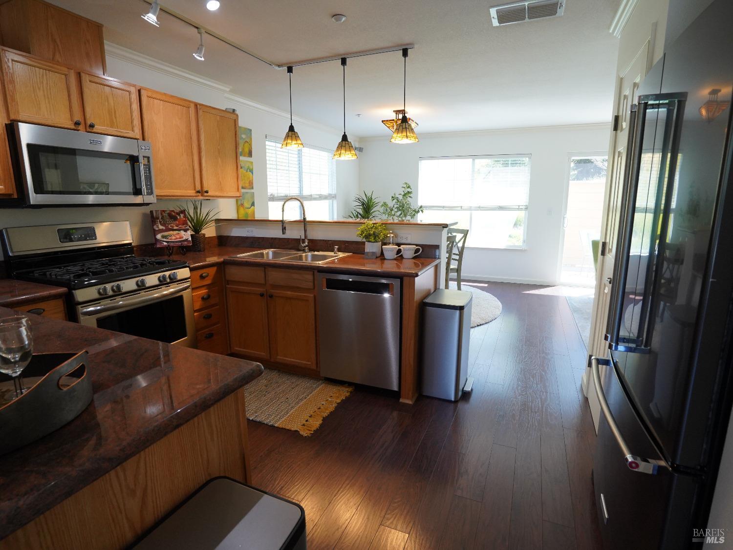 71 Captain Nurse Cir