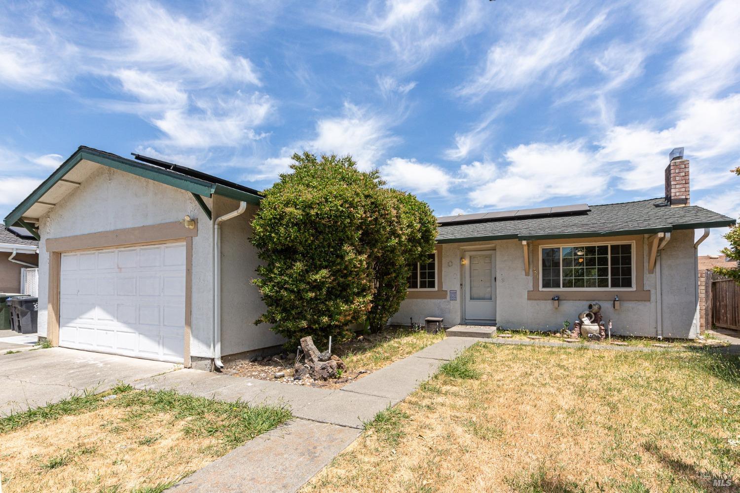 821 Greenhead Way