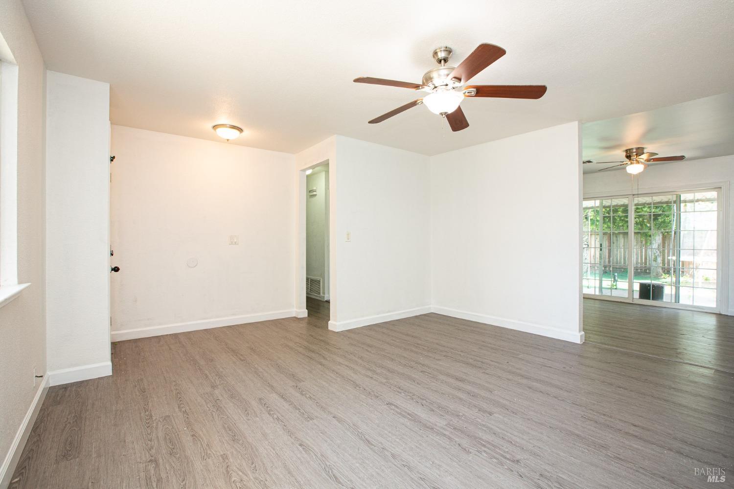 821 Greenhead Way