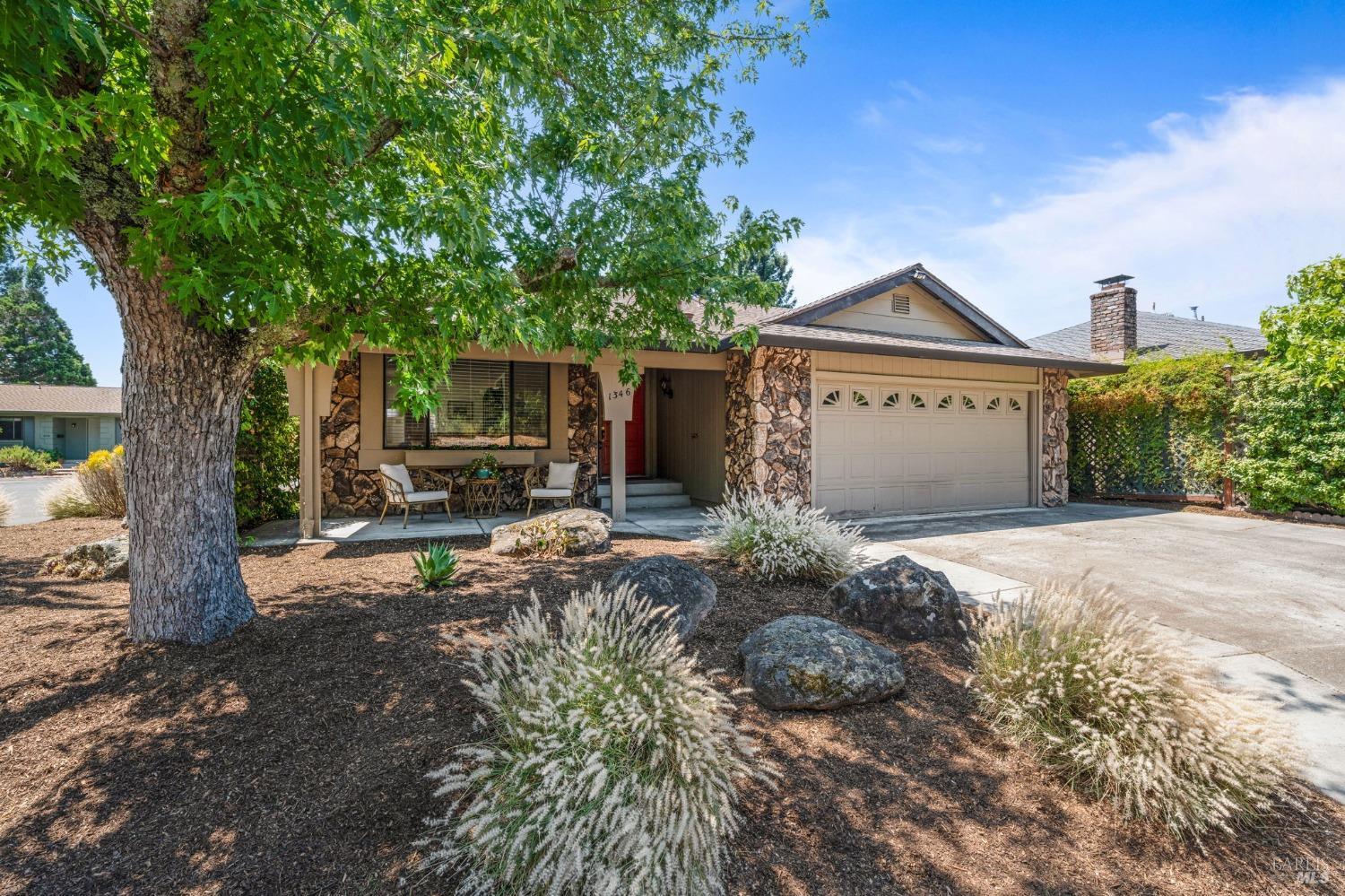 1346 Balsam Dr