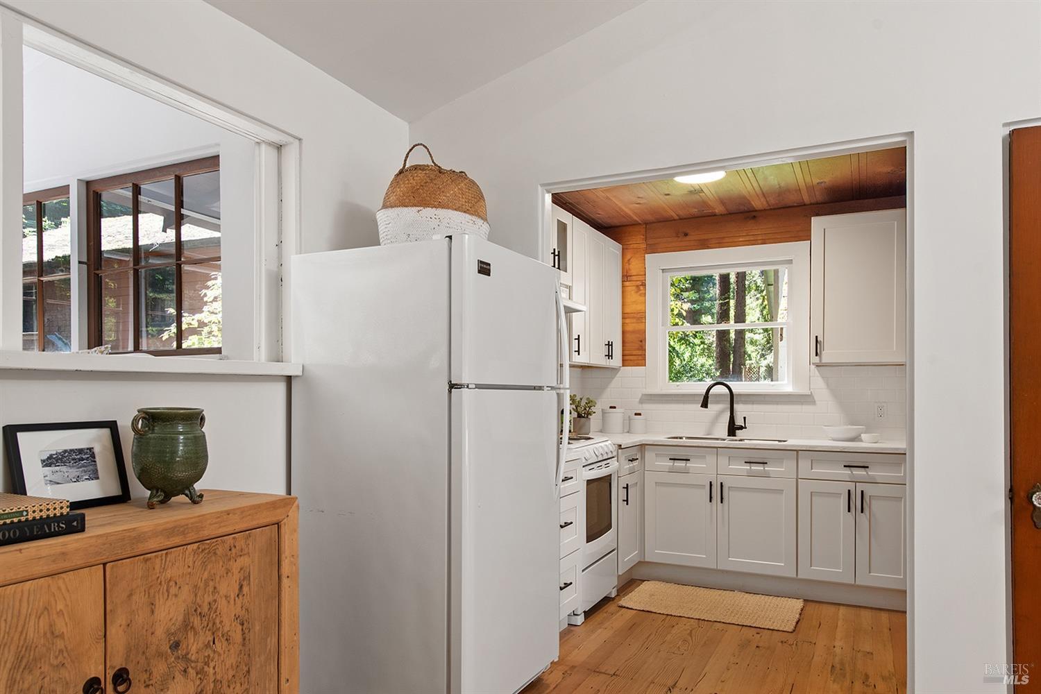 21919 Russian River Ave