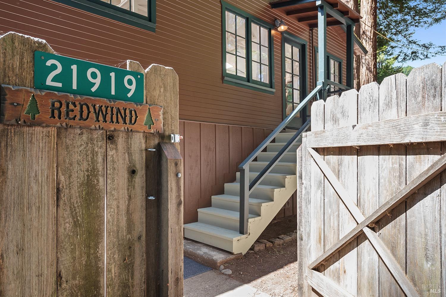 21919 Russian River Ave