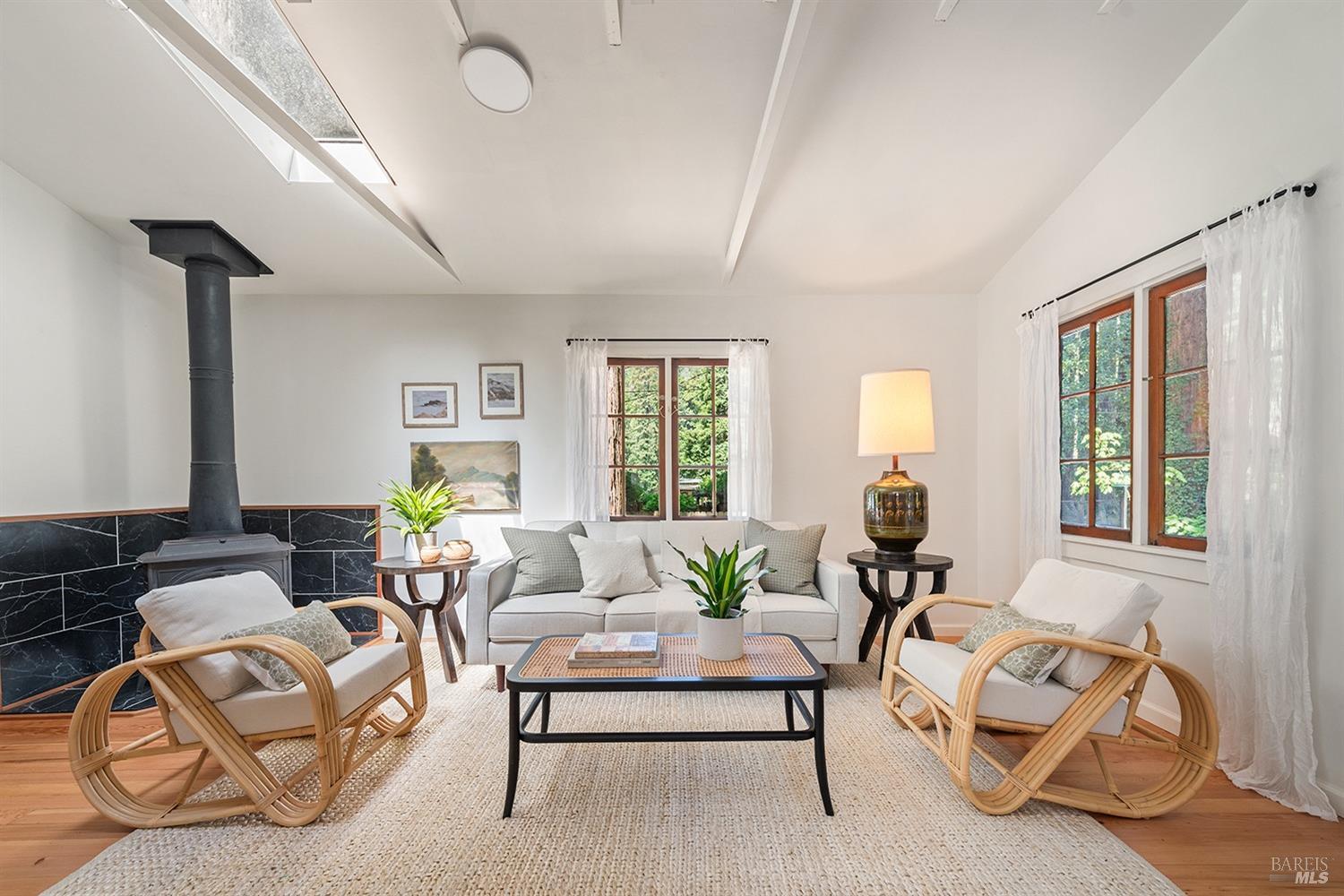 21919 Russian River Ave